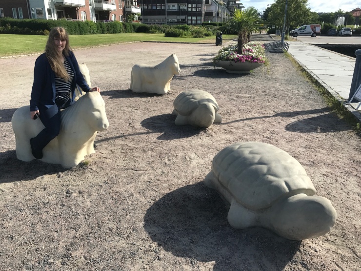 Kristiansand - June 2017 - Joanne on horse statue